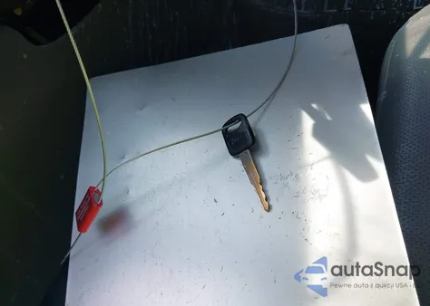 2005 Ford E-150 Commercial/Recreational из США, поврежденный, VIN 1FTRE14WX5HA69123